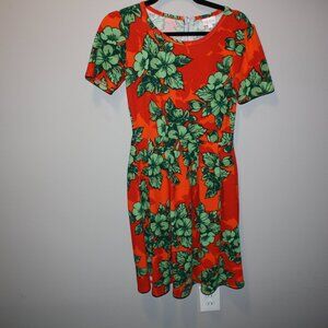 Small LulaRoe Amela - S